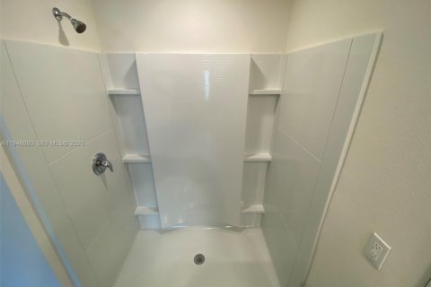 Villa ou maison à vendre à Ocala, Floride: 4 chambres, 169.73 m2 № 2005071 - photo 25