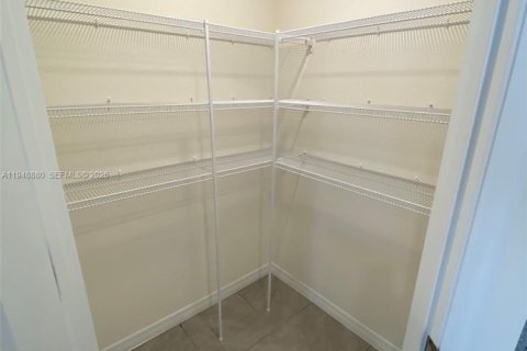 Villa ou maison à vendre à Ocala, Floride: 4 chambres, 169.73 m2 № 2005071 - photo 13