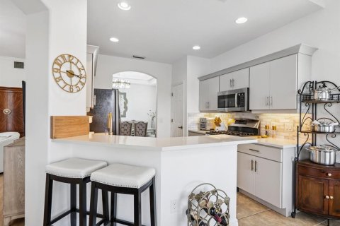 Condo in Lakewood Ranch, Florida, 2 bedrooms  № 1903567 - photo 15