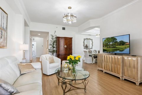 Condo in Lakewood Ranch, Florida, 2 bedrooms  № 1903567 - photo 11