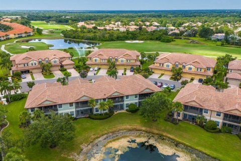 Condo in Lakewood Ranch, Florida, 2 bedrooms  № 1903567 - photo 30