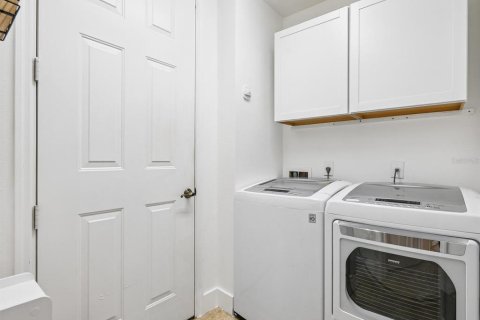 Condo in Lakewood Ranch, Florida, 2 bedrooms  № 1903567 - photo 24