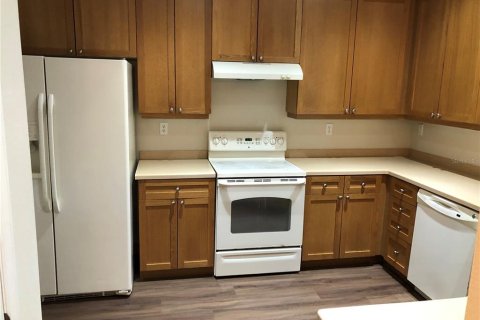 Condo in Windermere, Florida, 3 bedrooms № 1843250 - photo 2