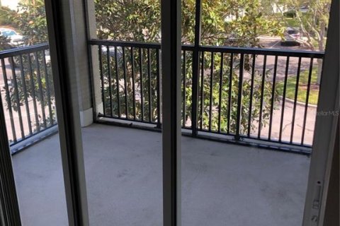 Condo in Windermere, Florida, 3 bedrooms № 1843250 - photo 10