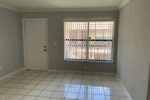 Condo in Miami, Florida, 2 bedrooms  № 2384872
