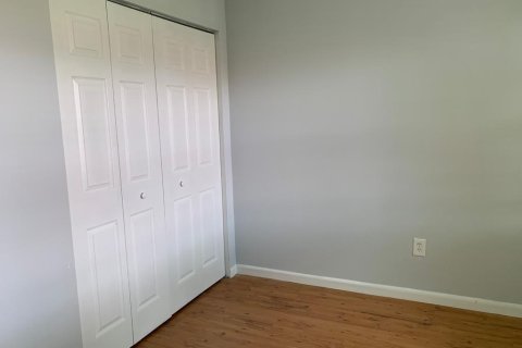 Condo in Miami, Florida, 2 bedrooms  № 2384872 - photo 6