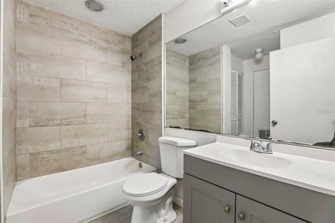 Commercial property in Leesburg, Florida 10 bedrooms, 598.66 sq.m. № 2211543 - photo 17