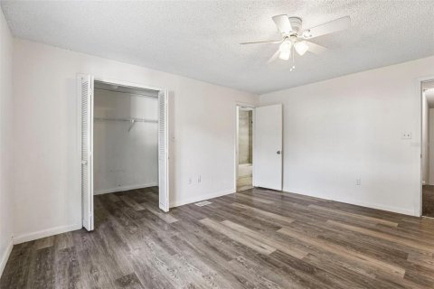 Commercial property in Leesburg, Florida 10 bedrooms, 598.66 sq.m. № 2211543 - photo 19