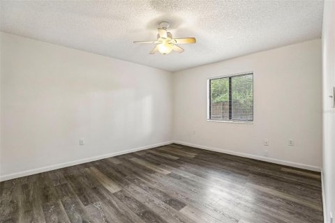 Commercial property in Leesburg, Florida 10 bedrooms, 598.66 sq.m. № 2211543 - photo 10