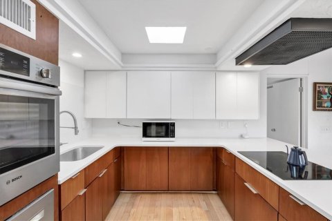 Casa en venta en Sarasota, Florida, 3 dormitorios, 193.61 m2 № 1597365 - foto 12