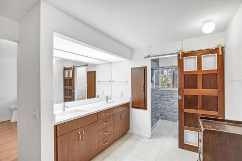 Casa en venta en Sarasota, Florida, 3 dormitorios, 193.61 m2 № 1597365 - foto 22