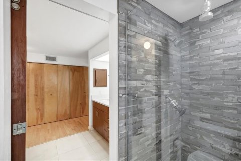 Casa en venta en Sarasota, Florida, 3 dormitorios, 193.61 m2 № 1597365 - foto 25