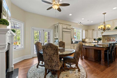 House in Lake City, Florida 4 bedrooms, 560.39 sq.m. № 2218350 - photo 13