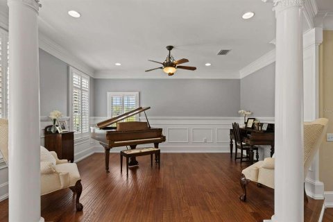 House in Lake City, Florida 4 bedrooms, 560.39 sq.m. № 2218350 - photo 9
