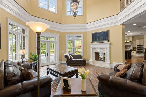House in Lake City, Florida 4 bedrooms, 560.39 sq.m. № 2218350 - photo 12