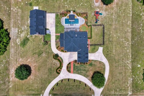 House in Lake City, Florida 4 bedrooms, 560.39 sq.m. № 2218350 - photo 3