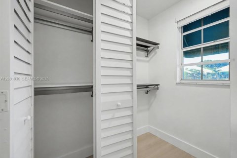 Touwnhouse à vendre à Cooper City, Floride: 3 chambres, 120.96 m2 № 2066006 - photo 11