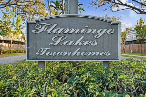 Touwnhouse à Cooper City, Floride 3 chambres, 120.96 m2 № 2066006