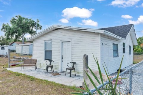 Commercial property in Lake Wales, Florida 5 bedrooms, 340.86 sq.m. № 1306818 - photo 6