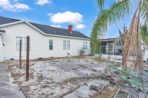 Commercial property in Lake Wales, Florida 5 bedrooms, 340.86 sq.m. № 1306818 - photo 4