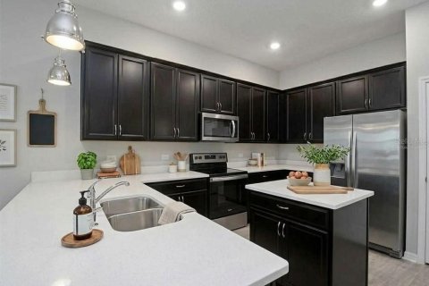Villa ou maison à vendre à Windermere, Floride: 4 chambres, 247.21 m2 № 2408502 - photo 4