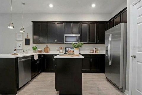 Villa ou maison à vendre à Windermere, Floride: 4 chambres, 247.21 m2 № 2408502 - photo 2