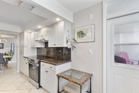 Купить кондоминиум в Авентура, Флорида 2 спальни, 145.39м2, № 2085841 - фото 18