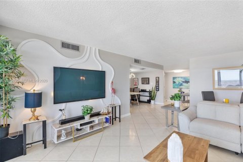 Купить кондоминиум в Авентура, Флорида 2 спальни, 145.39м2, № 2085841 - фото 7