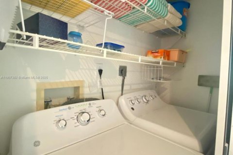 Купить кондоминиум в Авентура, Флорида 3 спальни, 123.56м2, № 2012862 - фото 16