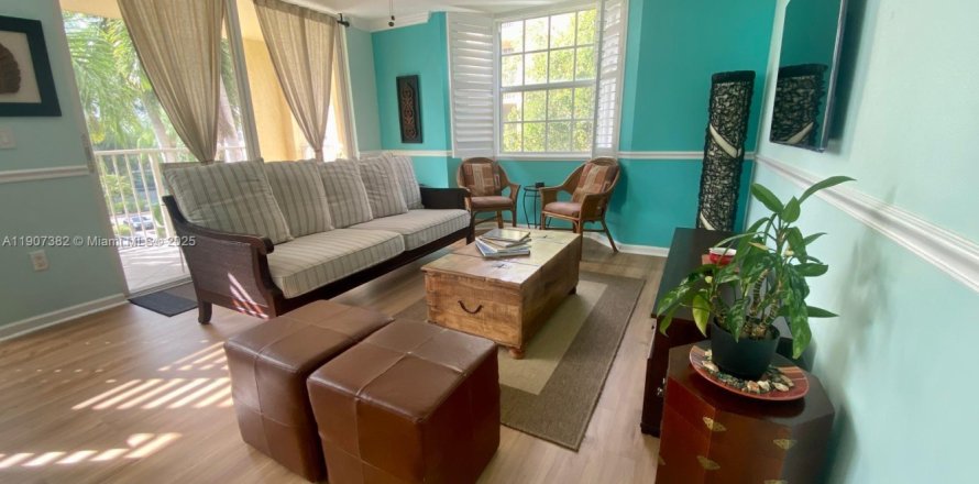 Кондоминиум с 3 спальнями в Авентура, Флорида № 2012862