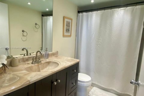 Купить кондоминиум в Авентура, Флорида 3 спальни, 123.56м2, № 2012862 - фото 14