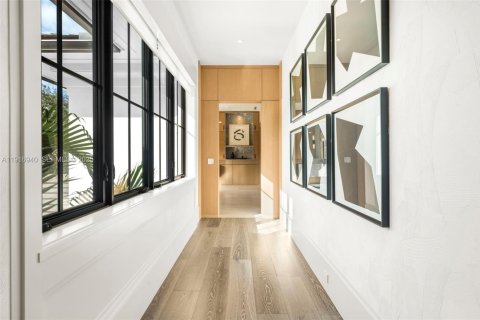 Casa en venta en Pinecrest, Florida, 7 dormitorios, 965.53 m2 № 1982672 - foto 22