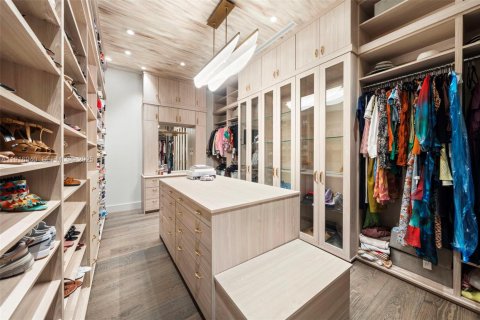 Casa en venta en Pinecrest, Florida, 7 dormitorios, 965.53 m2 № 1982672 - foto 26