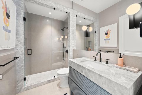 Casa en venta en Pinecrest, Florida, 7 dormitorios, 965.53 m2 № 1982672 - foto 29