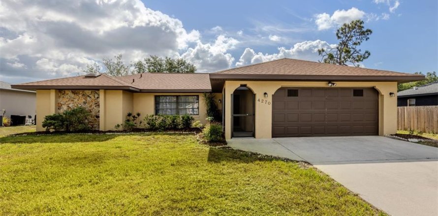 House in North Port, Florida 3 bedrooms, 150.69 sq.m. № 1746702