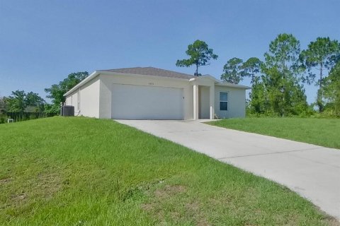 Villa ou maison à louer à Lehigh Acres, Floride: 4 chambres, 153.29 m2 № 2419377 - photo 22