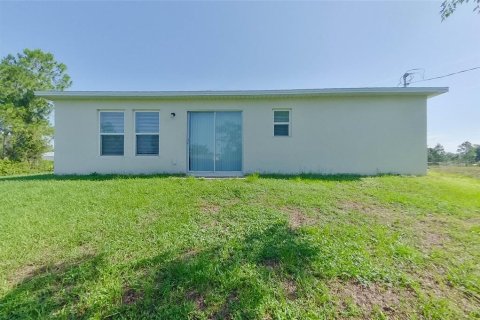 Villa ou maison à louer à Lehigh Acres, Floride: 4 chambres, 153.29 m2 № 2419377 - photo 20