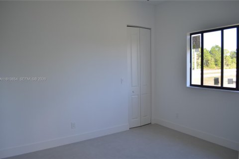 Casa en venta en Cape Coral, Florida, 4 dormitorios № 1761806 - foto 22