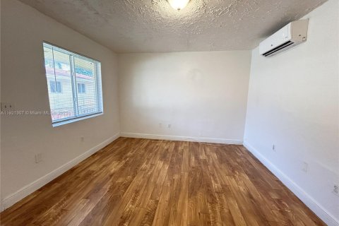 Appartement à louer à Miami, Floride: 1 chambre, 46.45 m2 № 1974249 - photo 4