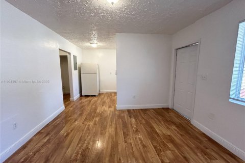 Appartement à louer à Miami, Floride: 1 chambre, 46.45 m2 № 1974249 - photo 5