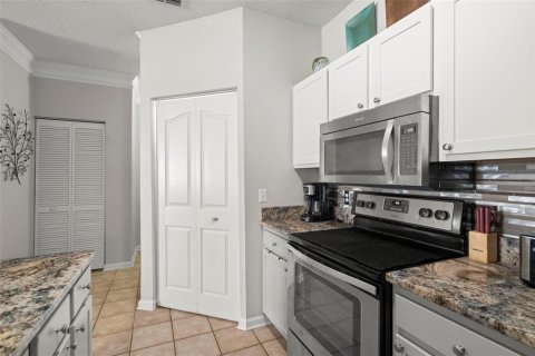 Copropriété à vendre à Tampa, Floride: 2 chambres, 112.78 m2 № 1914734 - photo 5