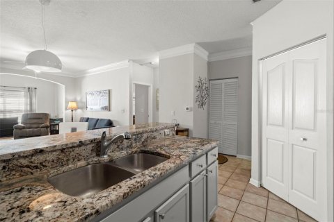 Copropriété à vendre à Tampa, Floride: 2 chambres, 112.78 m2 № 1914734 - photo 6