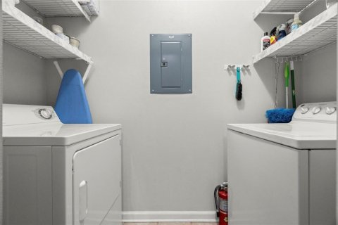 Copropriété à vendre à Tampa, Floride: 2 chambres, 112.78 m2 № 1914734 - photo 14