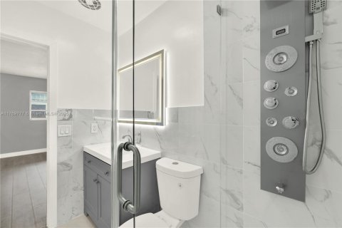 Condominio en venta en Fort Lauderdale, Florida, 2 dormitorios, 85.1 m2 № 1699856 - foto 15