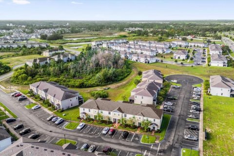 Adosado en venta en Davenport, Florida, 3 dormitorios, 149.2 m2 № 1902838 - foto 24