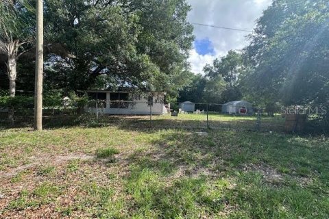 House in Sanford, Florida 3 bedrooms, 121.79 sq.m. № 2133372 - photo 2
