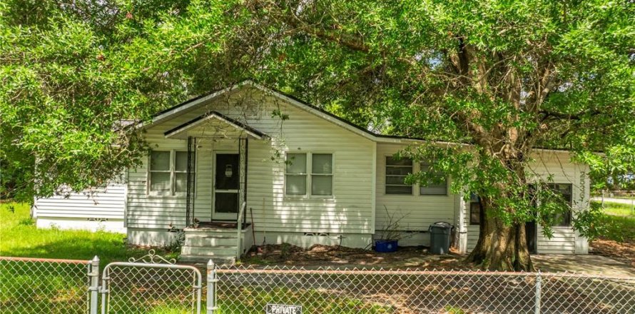 Villa ou maison à Sanford, Floride 3 chambres, 121.79 m2 № 2133372