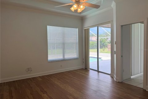 House in Tarpon Springs, Florida 4 bedrooms, 234.39 sq.m. № 2209597 - photo 5