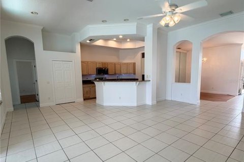 House in Tarpon Springs, Florida 4 bedrooms, 234.39 sq.m. № 2209597 - photo 14