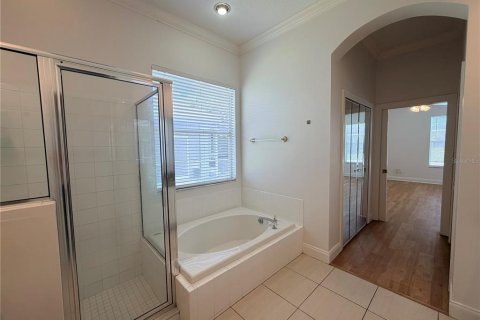 House in Tarpon Springs, Florida 4 bedrooms, 234.39 sq.m. № 2209597 - photo 7